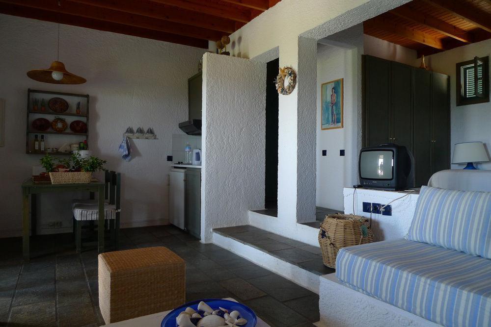 Niriides Villas Σελινίτσα Εξωτερικό φωτογραφία
